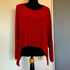 Comfy red tunic long sleeves. Stylish L